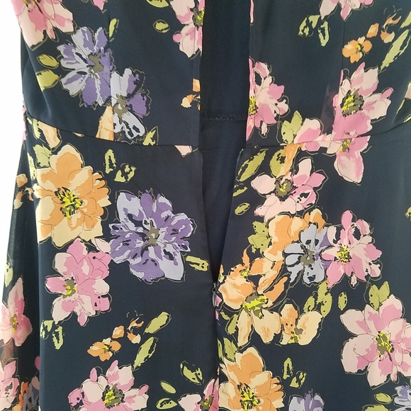 Forever 21 flower print dress size Medium - Picture 6 of 6